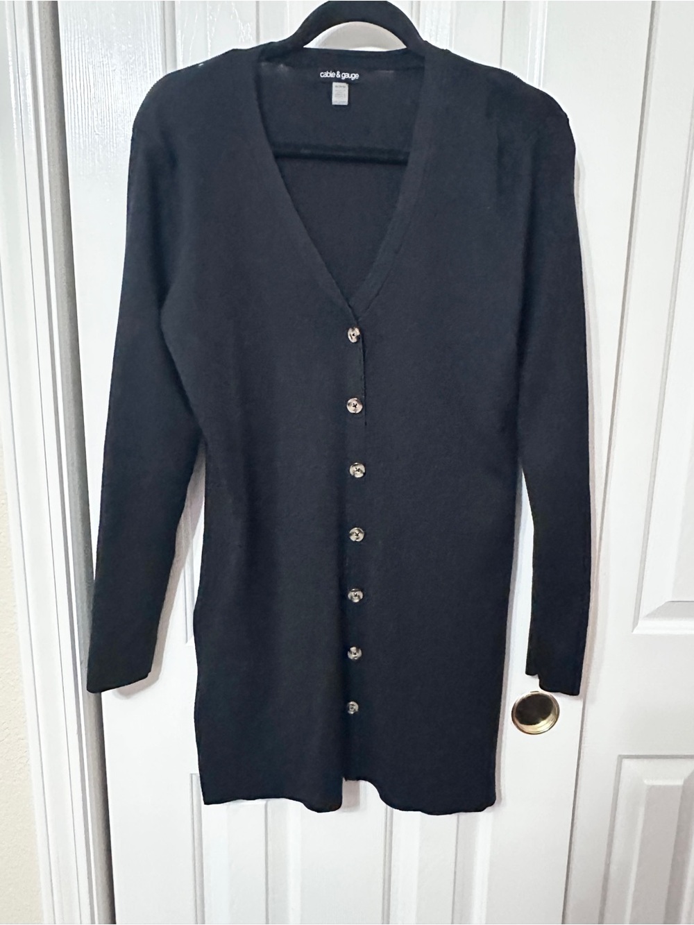 Cable & Gauge Black Longline V-Neck Button Cardigan